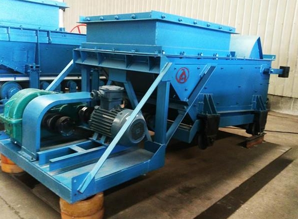 往复式给煤机的保养与维修